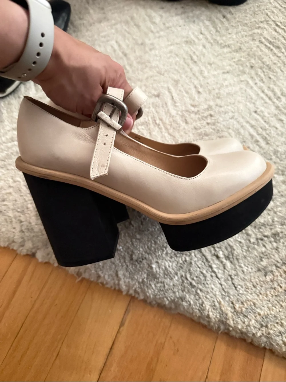 Free People classic beige